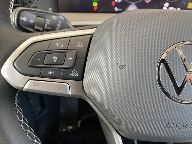 2025 Volkswagen Tiguan SE