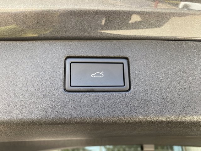 2025 Volkswagen Tiguan SE