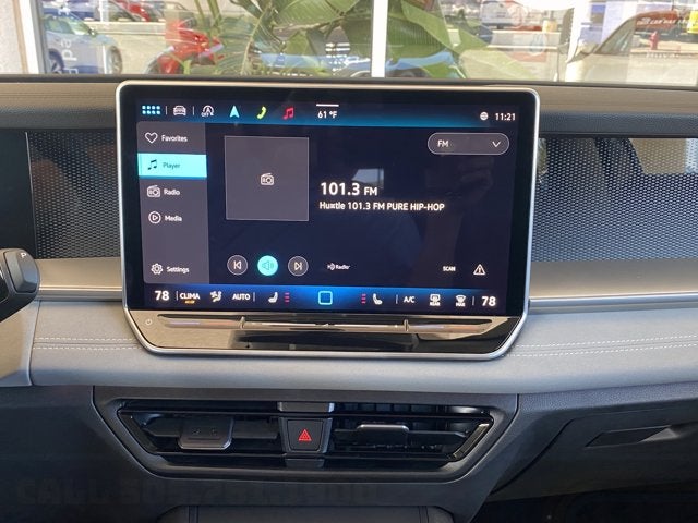 2025 Volkswagen Tiguan SE