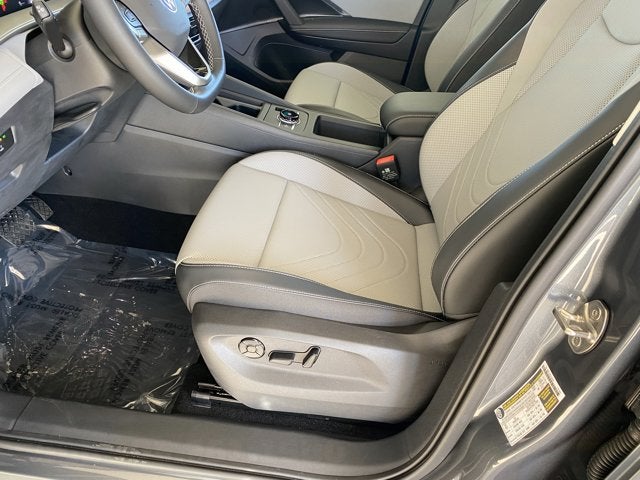 2025 Volkswagen Tiguan SE