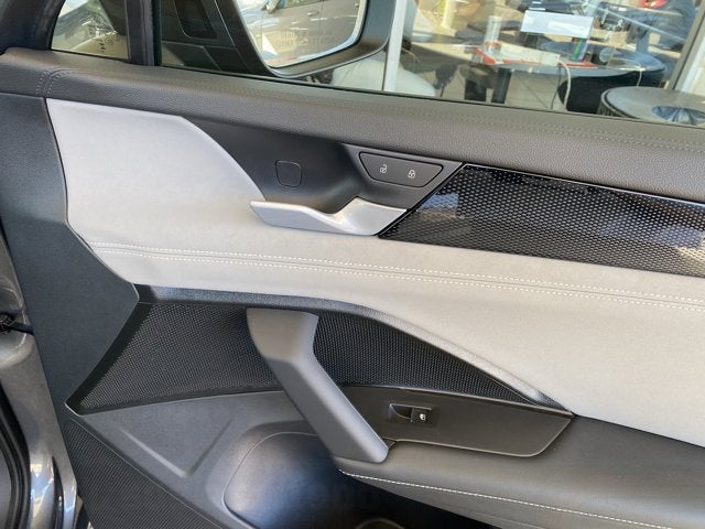 2025 Volkswagen Tiguan SE