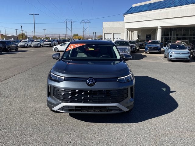 2025 Volkswagen Tiguan SE