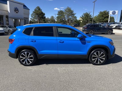 2023 Volkswagen Taos 1.5T SE