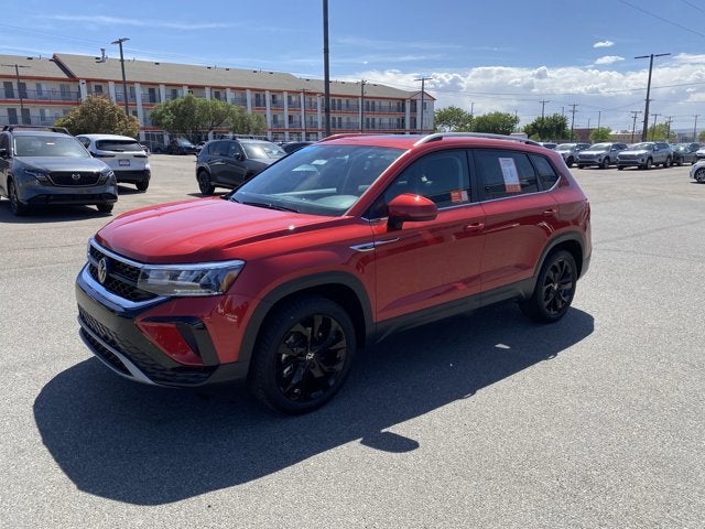 2024 Volkswagen Taos 1.5T SE
