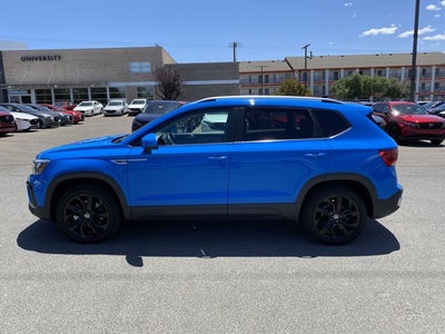 2023 Volkswagen Taos 1.5T SE