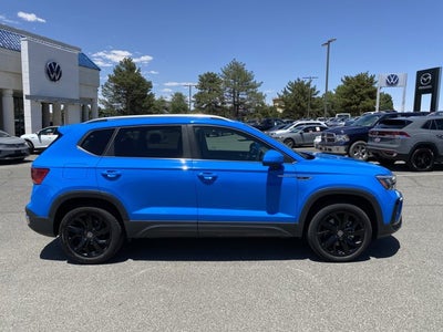 2023 Volkswagen Taos 1.5T SE
