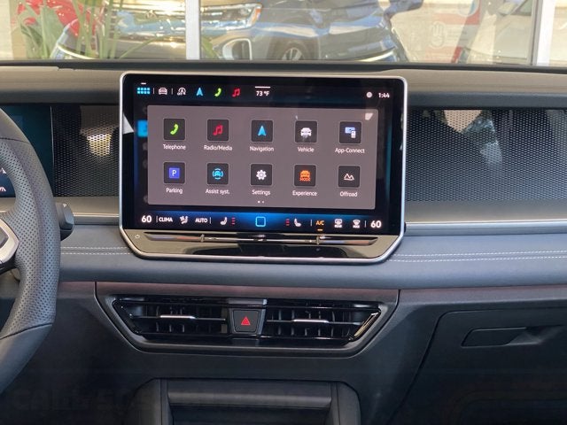 2025 Volkswagen Tiguan SE R-Line Black