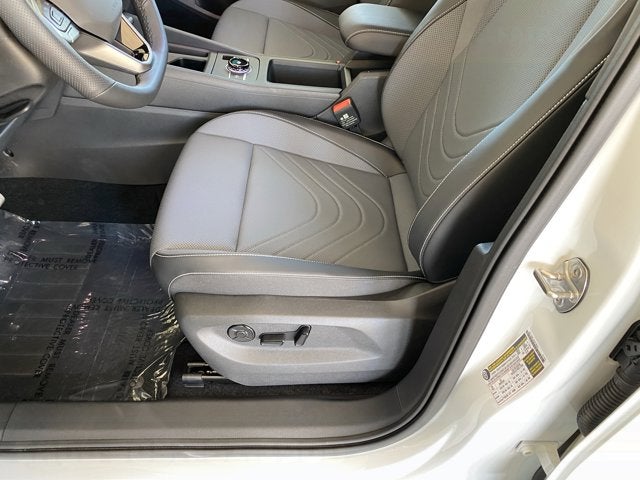 2025 Volkswagen Tiguan SE R-Line Black