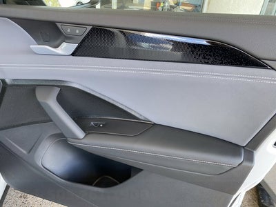 2025 Volkswagen Tiguan SE R-Line Black