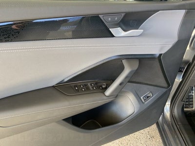 2025 Volkswagen Tiguan SE R-Line Black