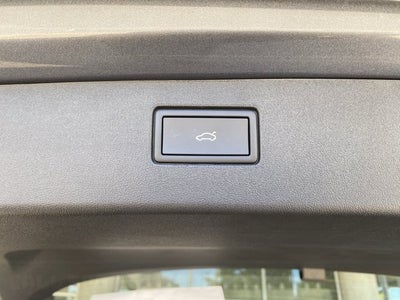 2025 Volkswagen Tiguan SE R-Line Black