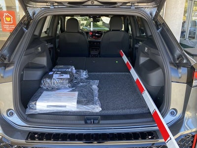 2025 Volkswagen Tiguan SE R-Line Black