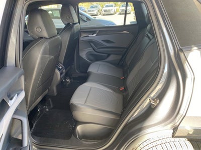 2025 Volkswagen Tiguan SE R-Line Black