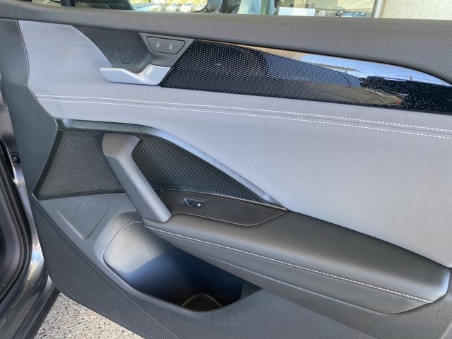 2025 Volkswagen Tiguan SE R-Line Black