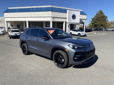 2025 Volkswagen Tiguan SE R-Line Black