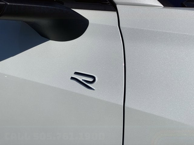 2025 Volkswagen Tiguan SE R-Line Black