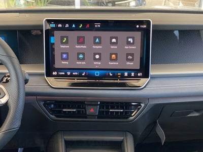 2025 Volkswagen Tiguan SE R-Line Black