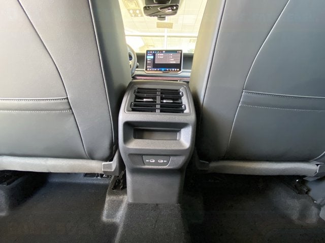 2025 Volkswagen Tiguan SE R-Line Black