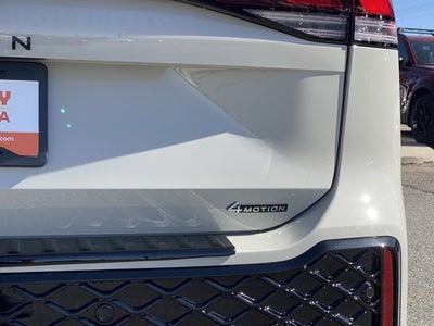 2026 Volkswagen Tiguan SE R-Line Black