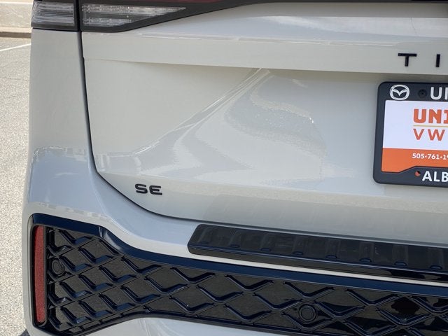 2026 Volkswagen Tiguan SE R-Line Black