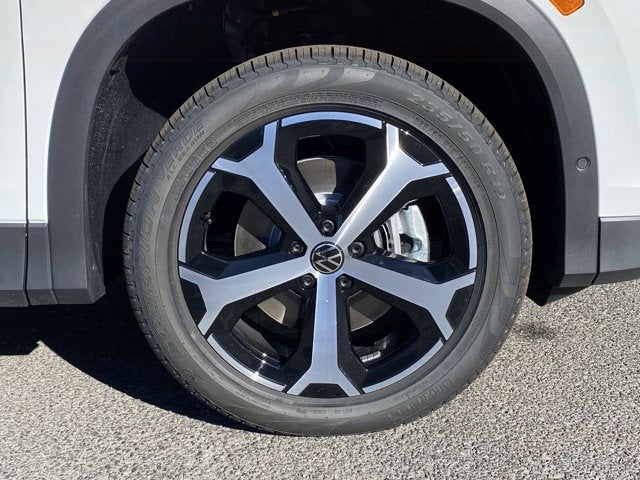 2025 Volkswagen Tiguan SE