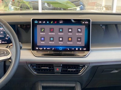 2025 Volkswagen Tiguan SE