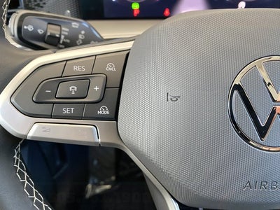 2025 Volkswagen Tiguan SE