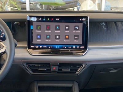 2025 Volkswagen Tiguan SE