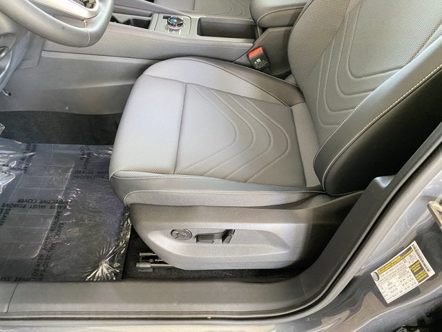 2025 Volkswagen Tiguan SE