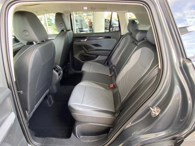 2025 Volkswagen Tiguan SE