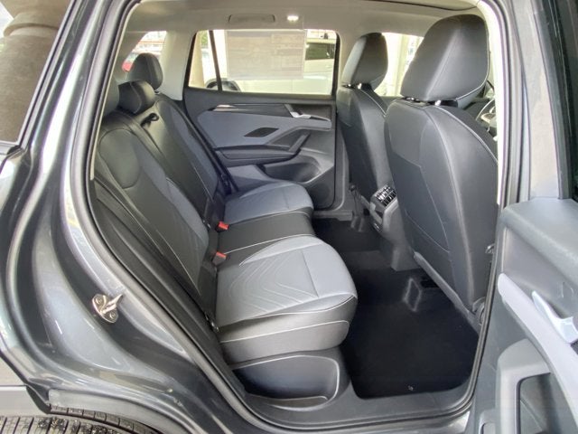 2025 Volkswagen Tiguan SE