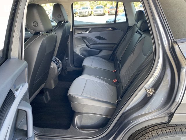 2025 Volkswagen Tiguan SE