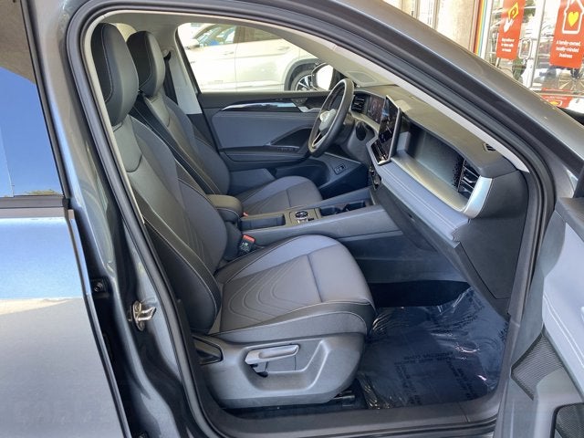 2025 Volkswagen Tiguan SE