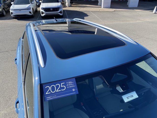 2025 Volkswagen Tiguan 2.0T SE