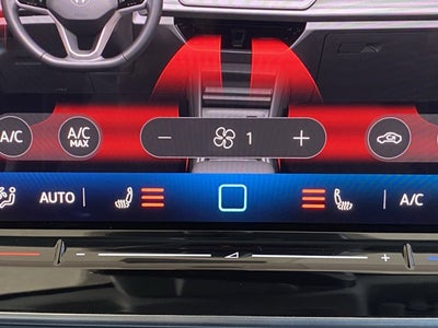 2025 Volkswagen Tiguan 2.0T SE