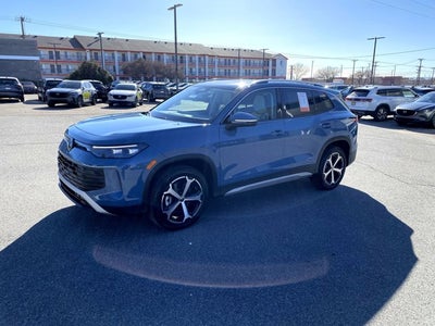 2025 Volkswagen Tiguan 2.0T SE