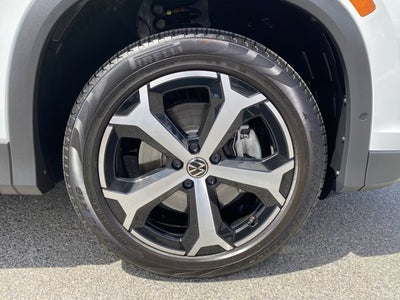 2025 Volkswagen Tiguan 2.0T SE