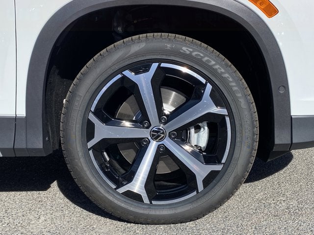 2025 Volkswagen Tiguan SE