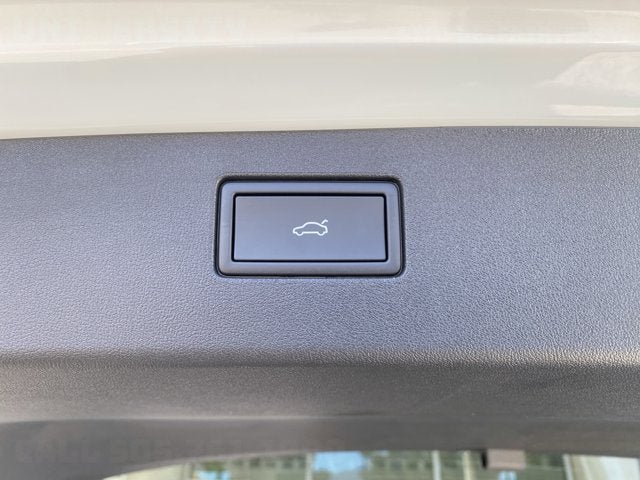 2025 Volkswagen Tiguan SE