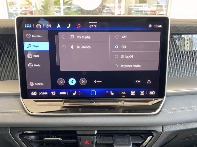 2025 Volkswagen Tiguan SE