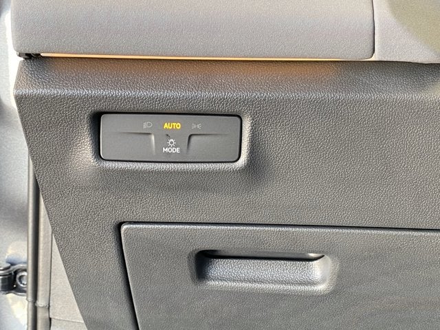 2025 Volkswagen Tiguan SE