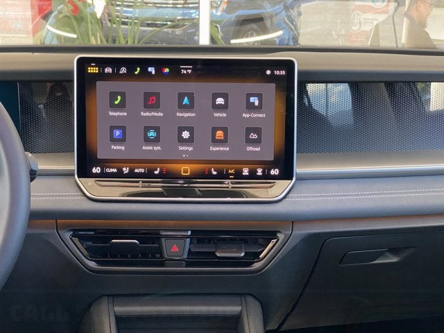 2025 Volkswagen Tiguan SE