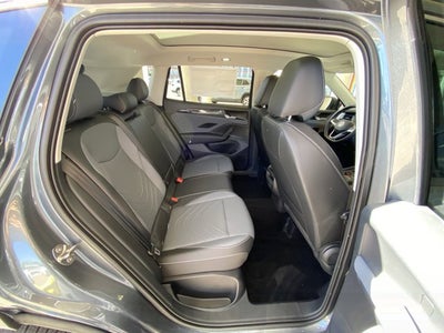 2025 Volkswagen Tiguan SE