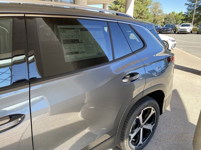 2025 Volkswagen Tiguan SE