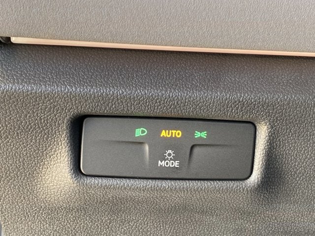 2025 Volkswagen Tiguan SE