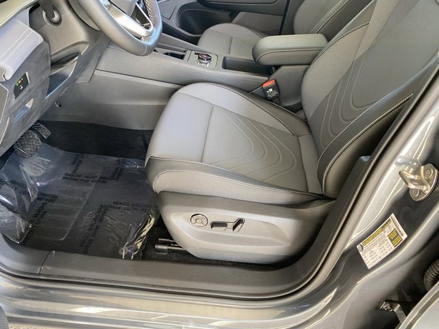 2025 Volkswagen Tiguan SE