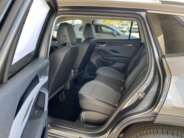 2025 Volkswagen Tiguan SE