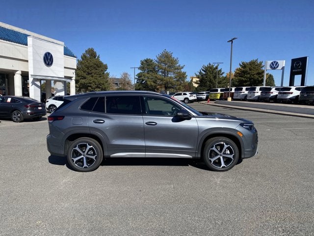 2025 Volkswagen Tiguan SE