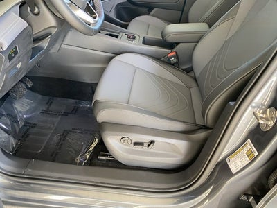 2025 Volkswagen Tiguan SE