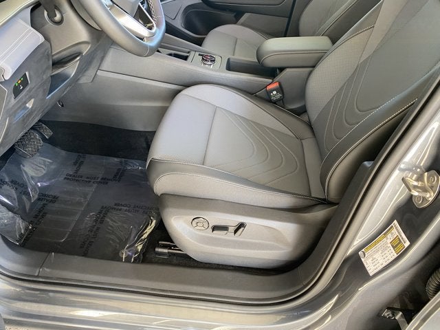 2025 Volkswagen Tiguan SE